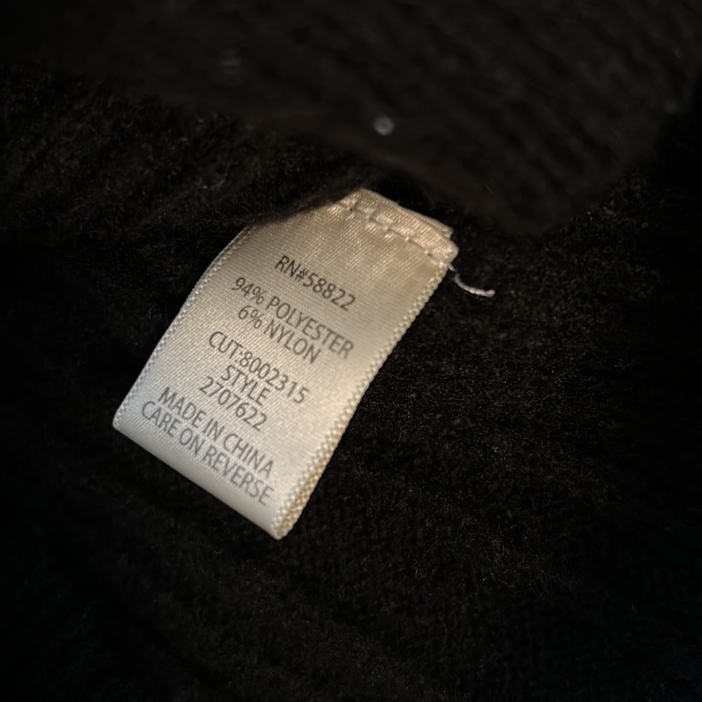 NWT Max Studio Pullover Cardigan sweater, black, women’s size Large. - Picture 6 of 7